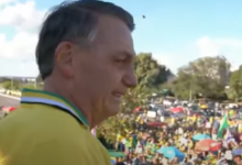 Photo of Contrariando recomendações médicas, Bolsonaro participa de ato pela anistia; assista