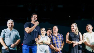 Photo of Vice-governador Lucas Ribeiro prestigia São João de Monteiro e destaca apoio do Estado à cultura no Cariri paraibano