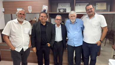 Photo of Após reunião com Cida e Marcos Henriques, Adriano Galdino encontra deputado federal Luiz Couto e mais lideranças do PT