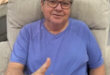 Photo of Após receber alta, governador João Azevêdo agradece orações: “me recuperando ao lado da família”