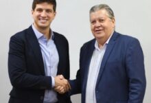 Photo of João Azevêdo recebe visita de João Campos e tratam de fortalecimento do PSB e experiências de gestão