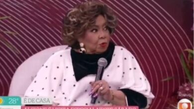 Photo of Alcione diz que Trump deve ‘deixar Brasil em paz’ e brinca ‘vou fazer uma macumbinha’