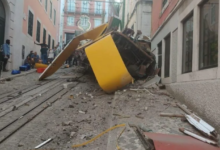 Photo of Descarrilamento de elevador em Portugal deixa 15 mortos e dezenas de feridos