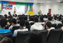 Photo of Professor e psicanalista Jayro Ricardo  realiza encontro com estudantes para dialogar sobre equilíbrio emocional