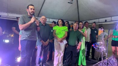 Photo of Família e amigos comemoram os 90 anos de idade do ex-prefeito de Serra Grande seu Vidal