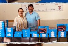 Photo of Prefeito Azif Lemos entrega novos tablets para a saúde da cidade de Itaporanga