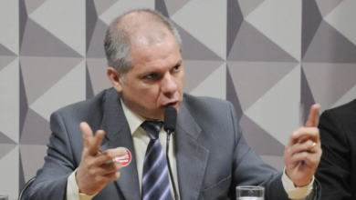 Photo of Ex-presidente do INSS sob Lula é preso em operação da PF