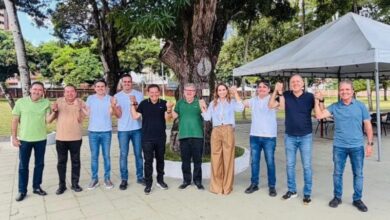 Photo of Adriano Galdino retira pré-candidatura e anuncia apoio a Lucas Ribeiro em 2026