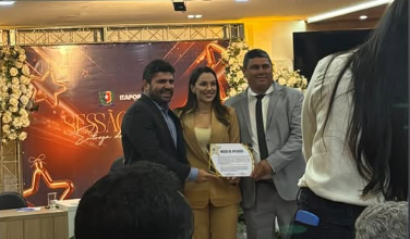 Photo of Primeira Dama de Itaporanga Recebe Moção de Aplausos na Câmara de Vereadores