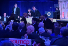 Photo of Suspeito de ataque a tiros durante jantar com Trump será levado ao tribunal