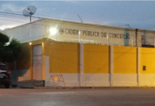 Photo of Presos tocam fogo em cadeia em Conceição