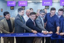 Photo of Governador Lucas Ribeiro recepciona passageiros de voo inaugural Brasília-Campina Grande e destaca impacto econômico