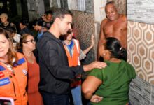 Photo of Governador Lucas Ribeiro visita comunidades de João Pessoa afetadas pelas chuvas e determina providências