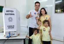 Photo of Lucas vota em Campina Grande e destaca campanha propositiva e unidade da chapa