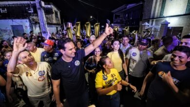 Photo of Lucas comanda caminhada em Santa Rita e diz que vitória no domingo virá do trabalho e da humildade